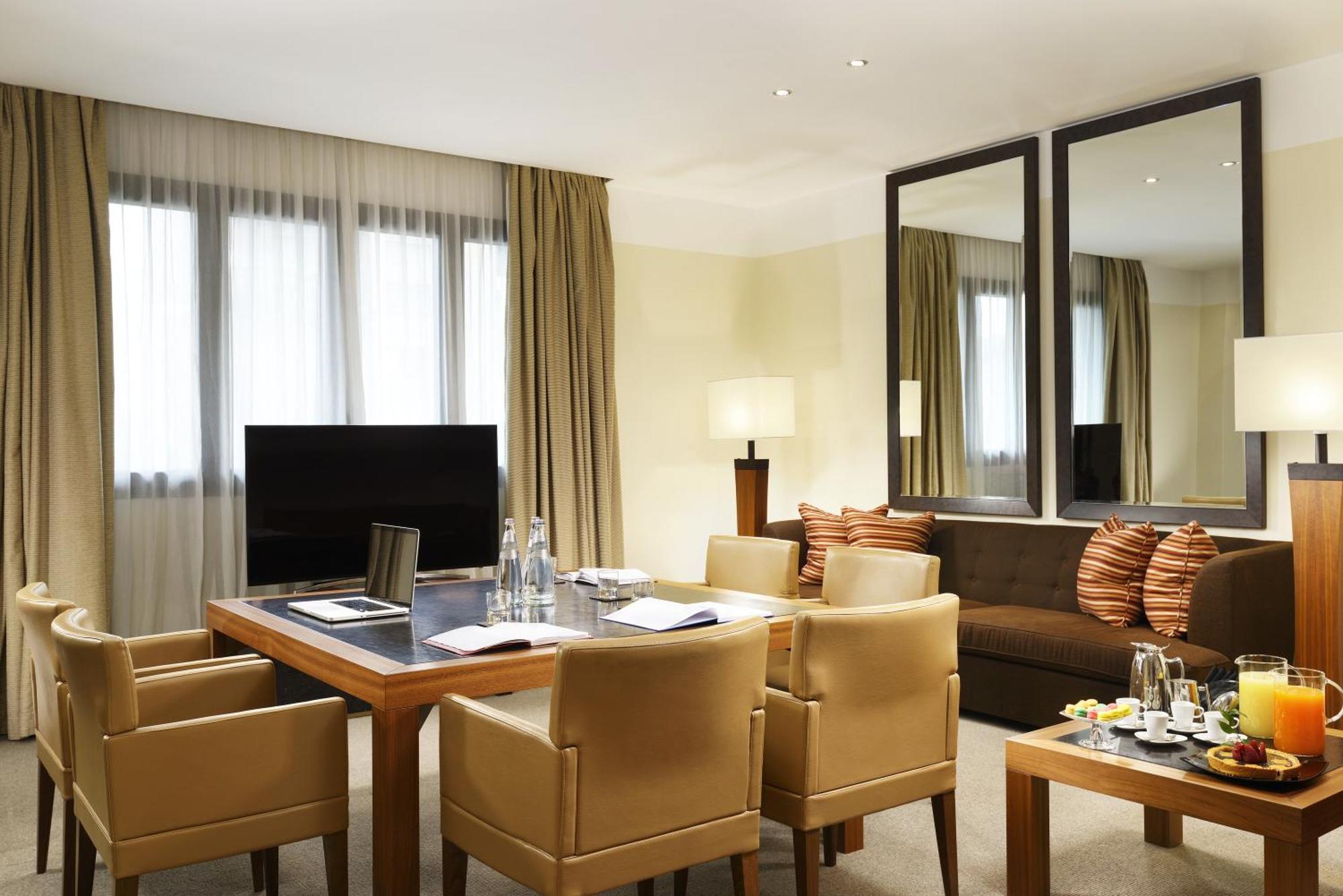 Suite