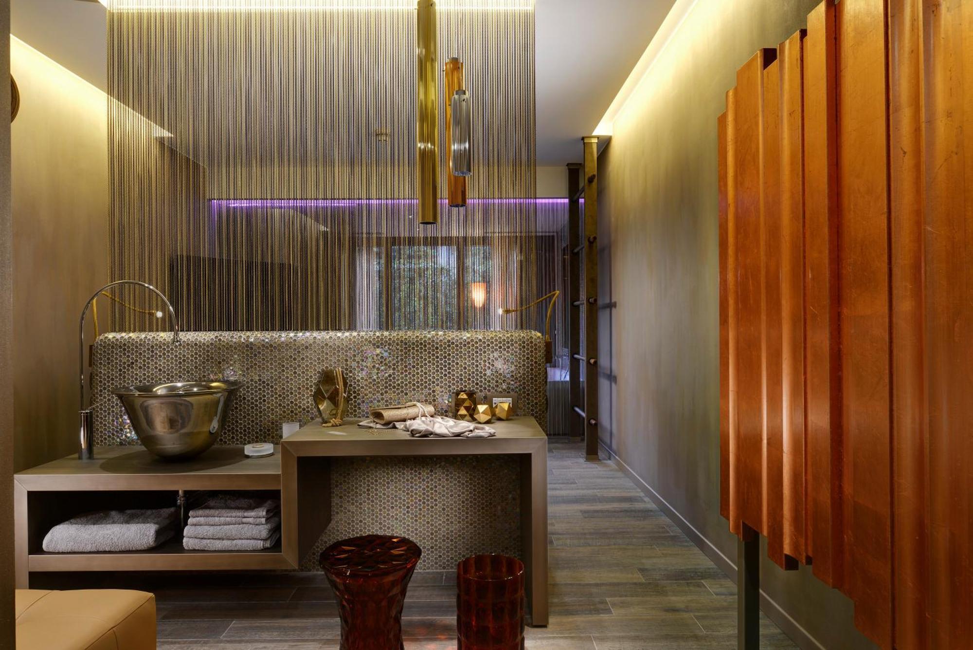 Junior Suite Hydromassage Shower